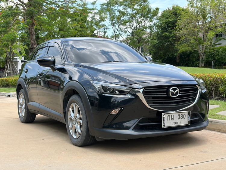 รถ Mazda CX-3 2.0 Base Plus สี ดำ