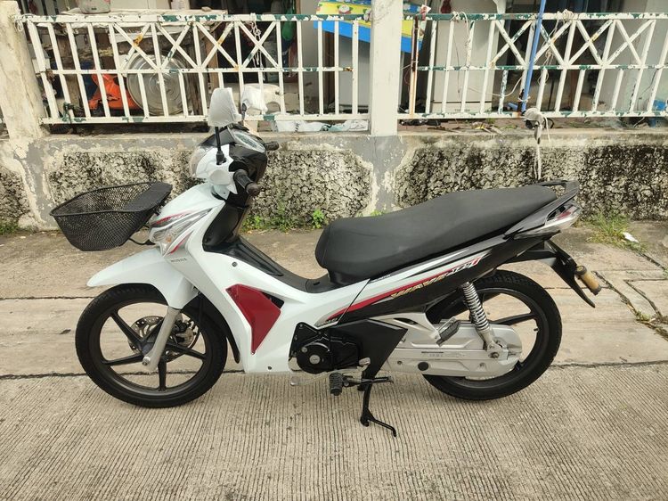 🛵ยังไงก็ขาย WAVE125 i ปี 59 เครื่องดี สีสวย สตาร์ทมือ รถบ้านเดิมๆ เล่มชุดโอนครบ+เปลี่ยนถ่ายน้ำมันเครื่องฟรี ส่งฟรี30 ก.ม รูปที่ 2