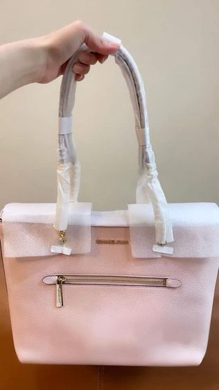 อื่นๆ ชมพู ✨👜 แท้💯กระเป๋า Michael Kors powder blush md tote leather
