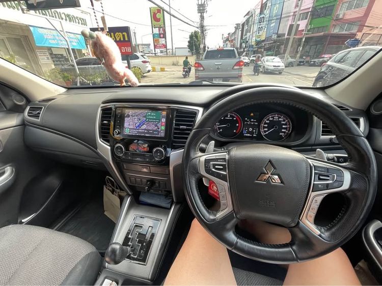 Mitsubishi Triton 2019 2.4 GLS Plus Pickup ดีเซล เกียร์อัตโนมัติ บรอนซ์เงิน รูปที่ 4