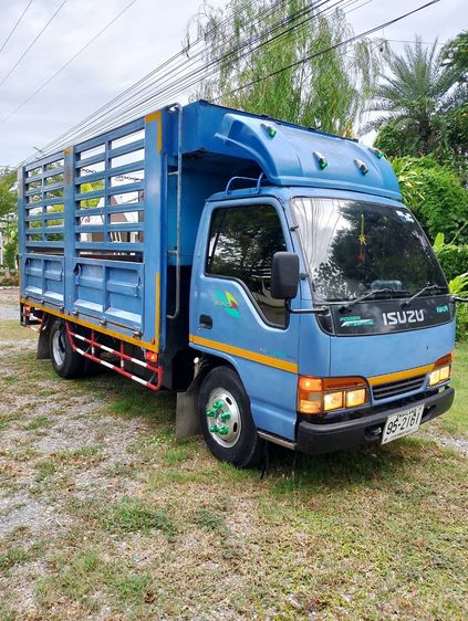 ISUZU 6  ล้อ ขาย 6 ล้อ NKR130 turbo ปี 45 เอกสารทะเบียนครบ