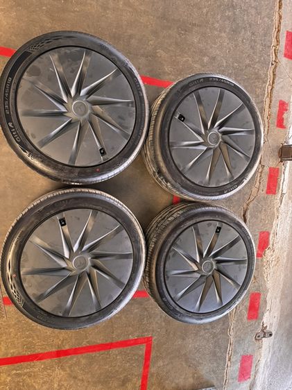 อื่นๆ ชุดล้อ Prismata18”รวมยาง Giti235/45 R18 ใหม่ไม่เคยวิ่ง