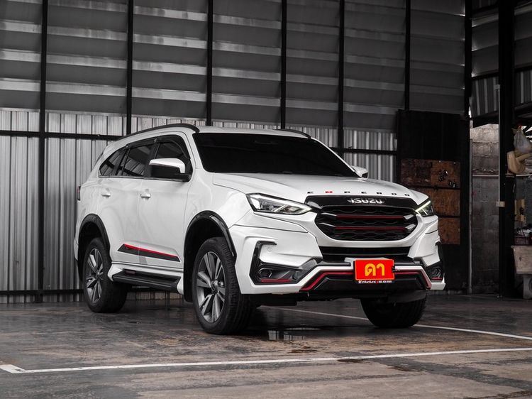 Isuzu MU-X 2023 1.9 ULTIMATE 2WD Utility-car ดีเซล ไม่ติดแก๊ส เกียร์อัตโนมัติ ขาว รูปที่ 2