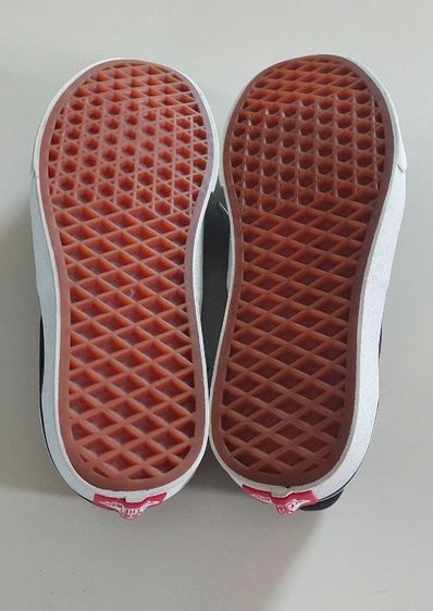 รองเท้าSKECHERS, VANS, The North Face รูปที่ 10