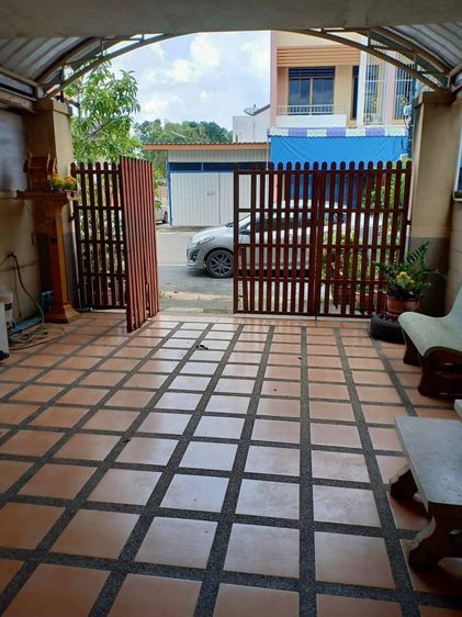 มีบางส่วน ขายทาวน์เฮาส์ 2 ชั้น อ.สะเดา จ.สงขลา ทำเลค้าขาย ใกล้เทศบาลตำบลคลองแงะ รูปที่ 2
