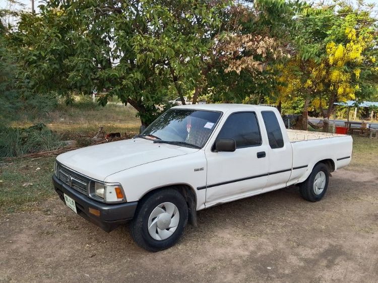 Toyota Hilux Mighty-X 1994 2.4 Pickup ดีเซล เกียร์ธรรมดา ขาว รูปที่ 3