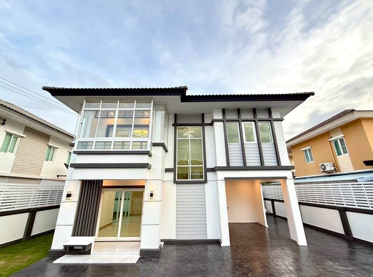  ขายบ้านเดี่ยวรีโนเวทใหม่ พร้อมอยู่  รูปที่ 4