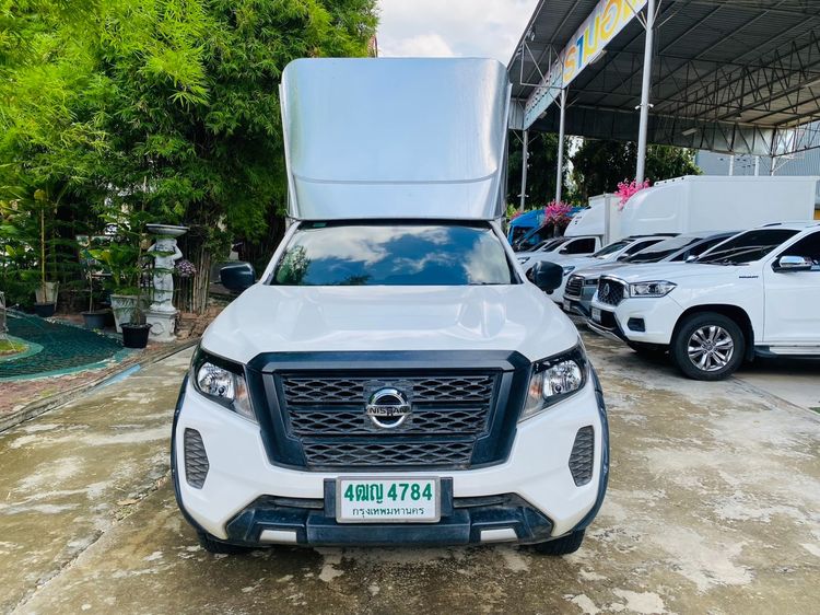 รถ Nissan Navara 2.5 SL สี ขาว