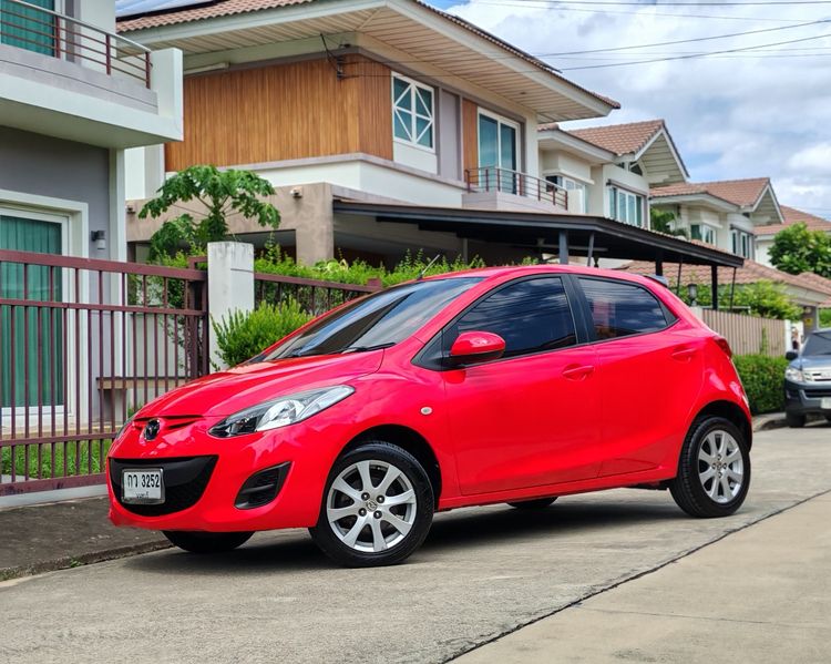 Mazda Mazda 2 2010 1.5 Groove Sedan เบนซิน LPG เกียร์อัตโนมัติ แดง รูปที่ 4