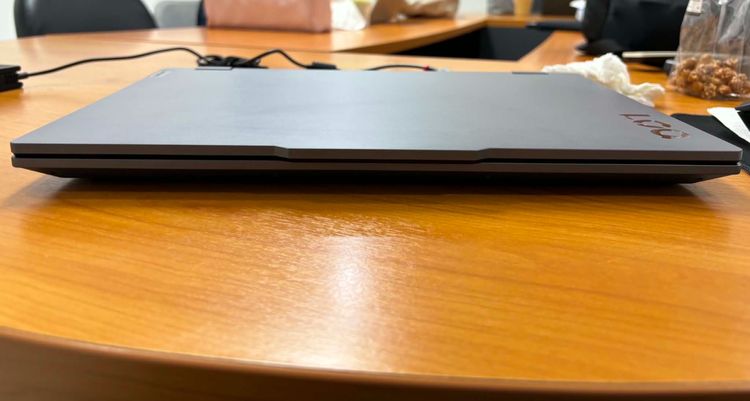 Lenovo LOQ 15IRX9 83DV00LETA Luna Gray RAM24gb รูปที่ 7