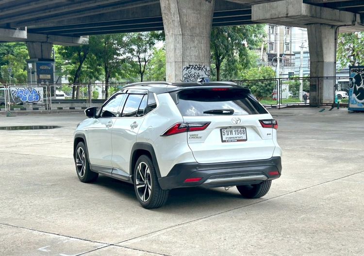 Toyota Yaris Cross 2024 1.5 HEV Premium Luxury Utility-car ไฮบริด ไม่ติดแก๊ส เกียร์อัตโนมัติ ขาว รูปที่ 4