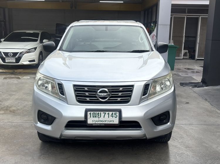 Nissan NP300-NAVARA 2015 2.5 SL Pickup ดีเซล เกียร์ธรรมดา บรอนซ์เงิน รูปที่ 2