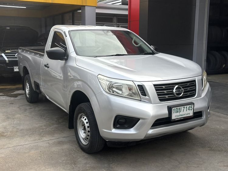 รถ Nissan NP300-NAVARA 2.5 SL สี บรอนซ์เงิน