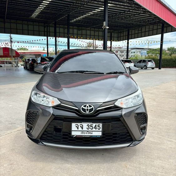 Toyota Yaris 2022 1.2 Entry Sedan เบนซิน ไม่ติดแก๊ส เกียร์อัตโนมัติ เทา รูปที่ 4