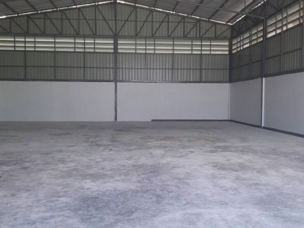 ให้เช่าโกดังโรงงานพร้อมออฟฟิศย่านสะแกงาม พื้นที่ใช้สอย 280 ตรม.บริเวณซอยสะแกงาม แขวงแสมดำ เขตบางขุนเทียน กรุงเทพฯ รูปที่ 2