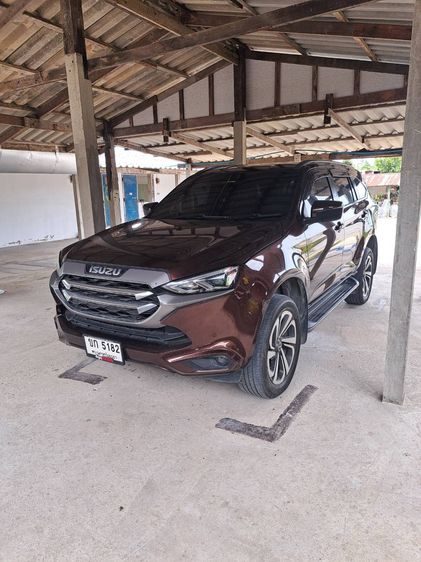 Isuzu MU-X 2021 3.0 Ultimate AT 2WD Utility-car ดีเซล ไม่ติดแก๊ส เกียร์อัตโนมัติ น้ำตาล