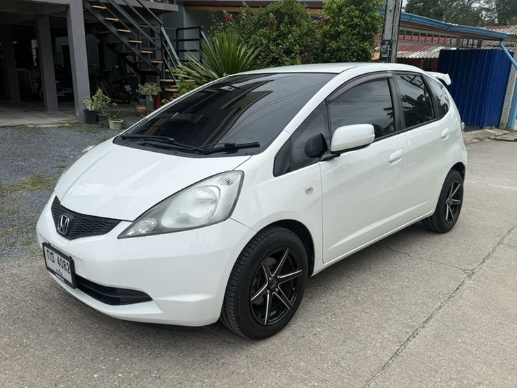 Honda Jazz 2009 1.5 V i-VTEC Sedan เบนซิน ไม่ติดแก๊ส เกียร์อัตโนมัติ ขาว รูปที่ 4
