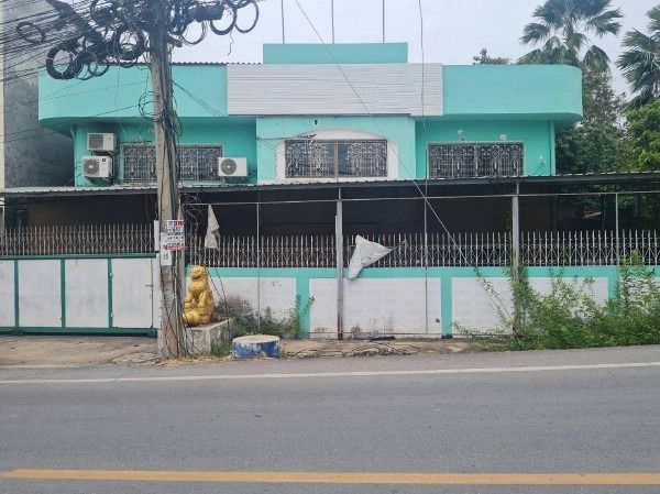ให้เช่าโกดังโรงงานพร้อมออฟฟิศย่านบางใหญ่ ขนาด 800 ตรม. บนที่ดิน 206 ตรว. บริเวณบางใหญ่ นนทบุรี ติดถนนกาญจนาภิเษก ใกล้เซ็นทรัลเวสเกต BTS สีม่