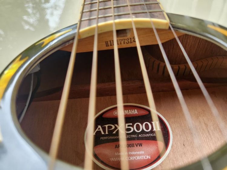 กีต้าร์โปร่งไฟฟ้า ยามาฮ่า Yamaha APX500II รูปที่ 3