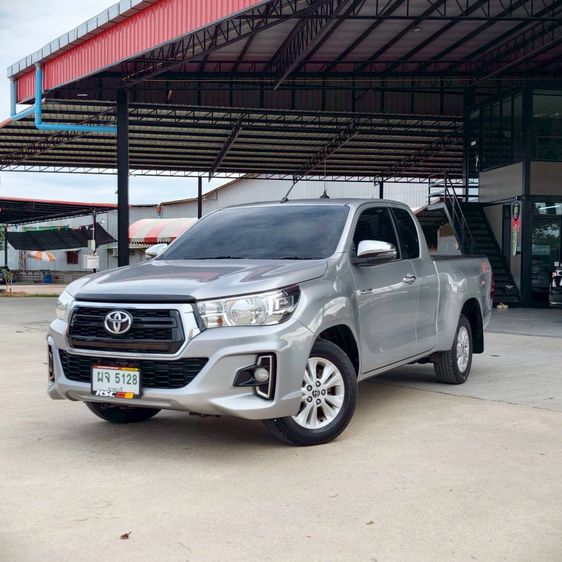 Toyota Hilux Revo 2019 2.4 Z Edition E Pickup ดีเซล ไม่ติดแก๊ส เกียร์ธรรมดา เทา