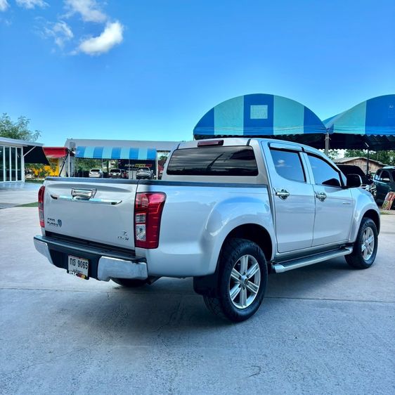 Isuzu D-MAX 2017 1.9 Hi-Lander Z Pickup ดีเซล ไม่ติดแก๊ส เกียร์ธรรมดา เทา รูปที่ 2