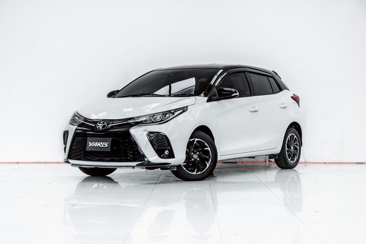 Toyota Yaris 2022 1.2 Sport Premium X Sedan เบนซิน ไม่ติดแก๊ส เกียร์อัตโนมัติ ขาว