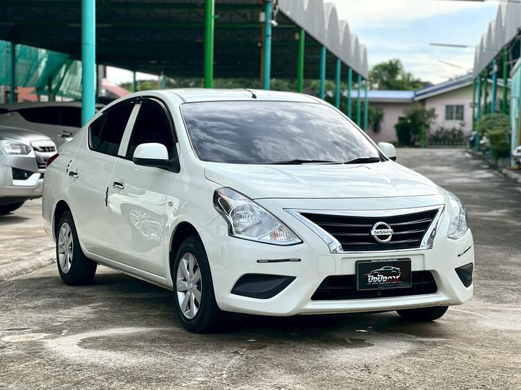 รถ Nissan Almera 1.2 VL สี ขาว