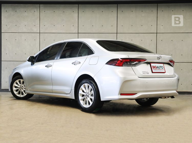 Toyota Altis 2021 1.6 G Sedan เบนซิน ไม่ติดแก๊ส เกียร์อัตโนมัติ บรอนซ์เงิน รูปที่ 4