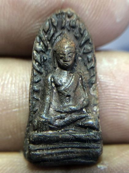 พระรอด