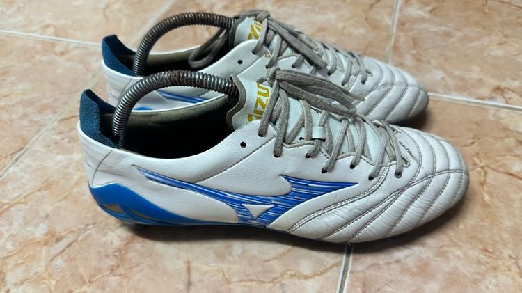 ผู้ชาย ขาว Mizuno รองเท้าฟุตบอล 