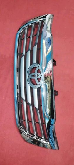 กระจังหน้า toyota hilux vigo