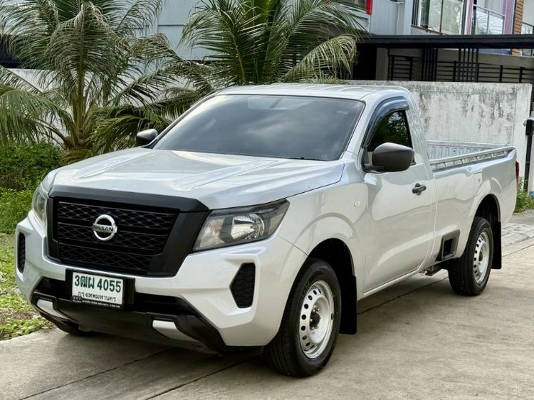 Nissan NP300-NAVARA 2022 2.5 SL Pickup ดีเซล ไม่ติดแก๊ส เกียร์ธรรมดา บรอนซ์เงิน