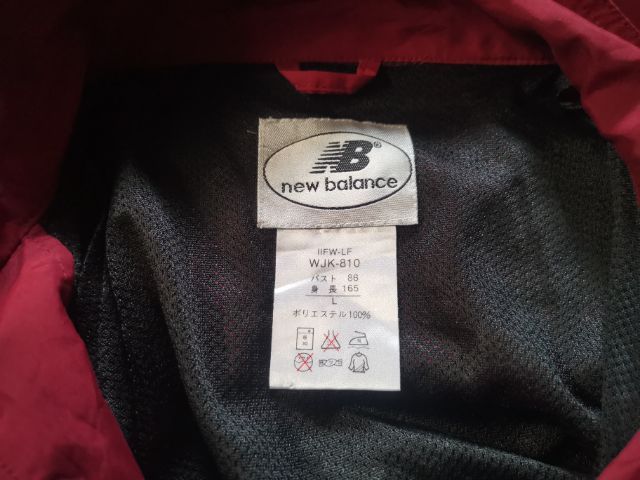 new balance เสื้อมือสอง​ เสื้อแจ็​กเก็ต​กัน​ลม​ เสื้อแจ็คเก็ต​สไตล์​สปอร์ต​ รูปที่ 3