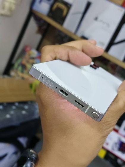 Samsung Galaxy S25 Ultra (12+256GB) Titanium Whitesilver (5G) รูปที่ 8