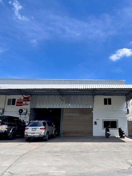 ให้เช่าโกดังสร้างใหม่ย่านพุทธมณฑลสาย4 พื้นที่ใช้สอย 240 ตรม.พิกัดบลกระทุ่มล้ม อำเภอสามพราน นครปฐม