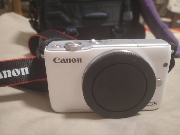 กล้อง CANON M10 มือสองสภาพของใหม่ ใช้ครั้งเดียว (ของแถม 4 รายการ) รูปที่ 3