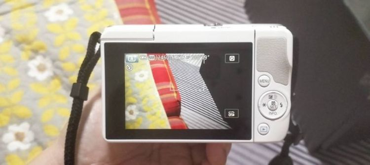 กล้อง CANON M10 มือสองสภาพของใหม่ ใช้ครั้งเดียว (ของแถม 4 รายการ) รูปที่ 6