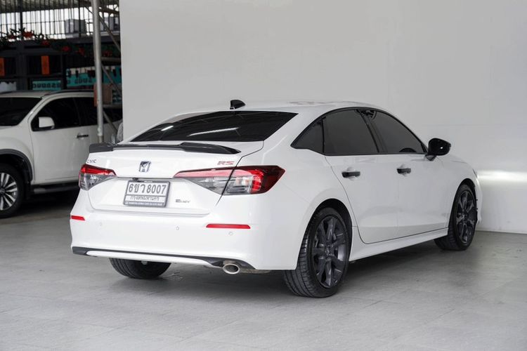 Honda Civic 2025 2.0 eHEV RS Sedan ปลั๊กอินไฮบริด (PHEV) ไม่ติดแก๊ส เกียร์อัตโนมัติ ขาว รูปที่ 3