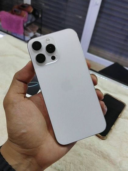 - iPhone 16 Pro Max 512GB White Titanium รูปที่ 6