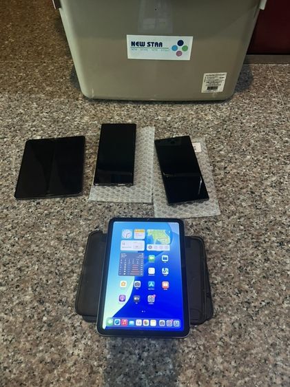 Apple 64 GB ขายถูกๆiPadMini6สีดำ64กิ๊กWifi Celluer ใส่ซิมได้สูนTrueใช้งานดีทุกๆฟังชั่นถูกๆ