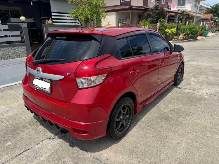 Toyota Yaris 2016 1.2 E Sedan เบนซิน เกียร์อัตโนมัติ แดง รูปที่ 4