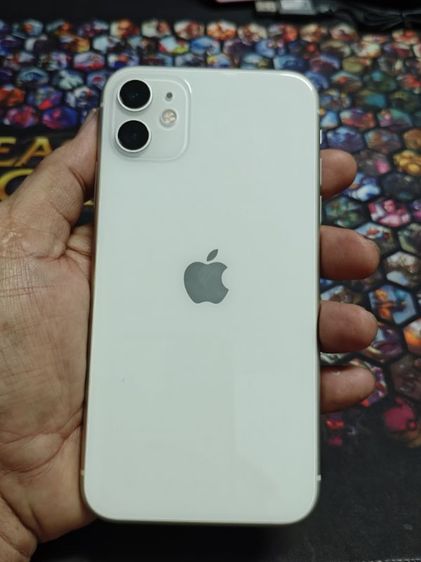 ขายมือถือไอโฟน11 iPhone 11 สีขาว 64gb สภาพสวย มีกล่อง สายชาร์จ สนใจคุยได้ครับ นัดดู-รับของได้ที่ พัทยา รูปที่ 4