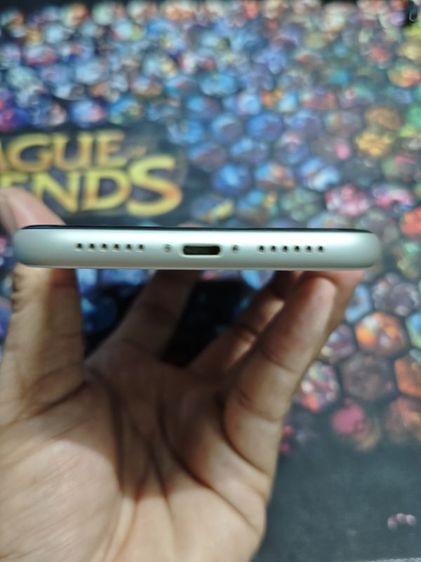 ขายมือถือไอโฟน11 iPhone 11 สีขาว 64gb สภาพสวย มีกล่อง สายชาร์จ สนใจคุยได้ครับ นัดดู-รับของได้ที่ พัทยา รูปที่ 6