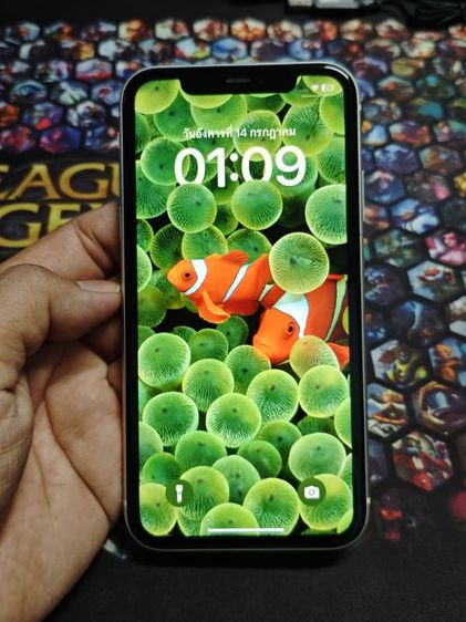 ขายมือถือไอโฟน11 iPhone 11 สีขาว 64gb สภาพสวย มีกล่อง สายชาร์จ สนใจคุยได้ครับ นัดดู-รับของได้ที่ พัทยา