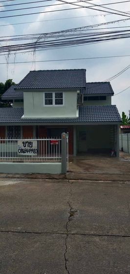 บ้านเดี่ยว 2 ชั้น หมู่บ้านร่มสุขวิลเลจ 4 ซ.25ทับ7 ถนนร่มเกล้า เขตลาดกระบัง กรุงเทพฯ เนื้อที่ 65 ตรว. ใกล้สนามบินสุวรรณภูมิ 