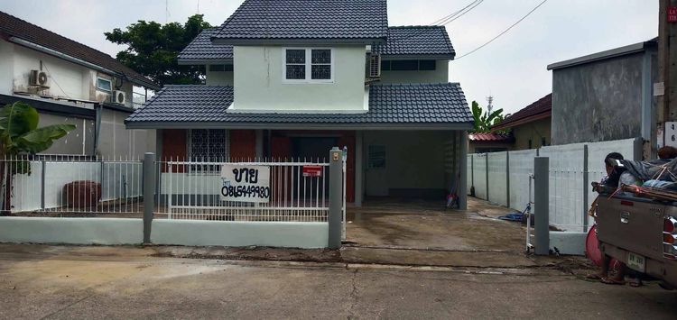 บ้านเดี่ยว 2 ชั้น หมู่บ้านร่มสุขวิลเลจ 4 ซ.25ทับ7 ถนนร่มเกล้า เขตลาดกระบัง กรุงเทพฯ เนื้อที่ 65 ตรว. ใกล้สนามบินสุวรรณภูมิ  รูปที่ 2