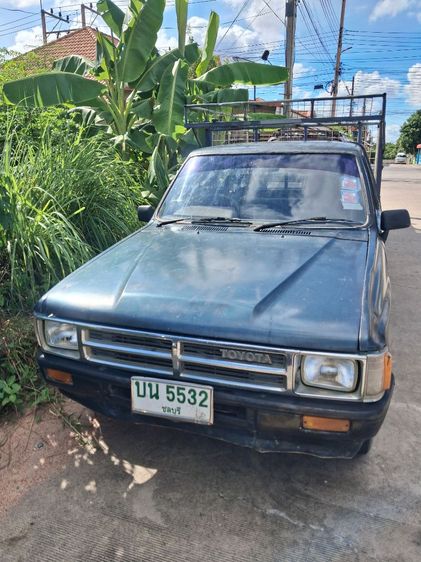 Toyota Hilux Hero 1989 รุ่นย่อยอื่นๆ Pickup ดีเซล เกียร์ธรรมดา น้ำเงิน รูปที่ 2