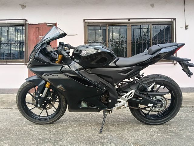 R15v4