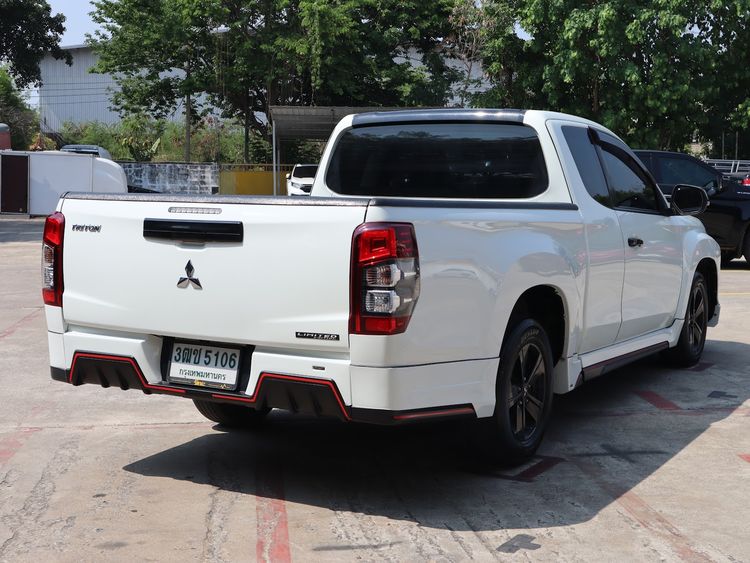 Mitsubishi Triton 2020 All New Mega Cab 2.5 GLX Limited Edition Pickup ดีเซล เกียร์ธรรมดา ขาว รูปที่ 3
