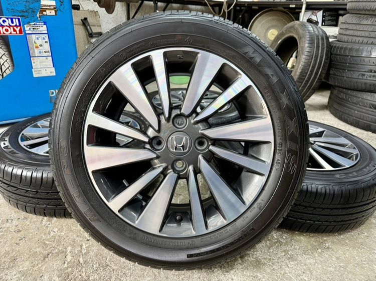 ล้อแม็ก HONDA CITY ขอบ 15” น้องป้ายแดงยาง MAXXIS 185-60R15 ปลายปี 25 ตุ่มหน้ายางยังอยู่